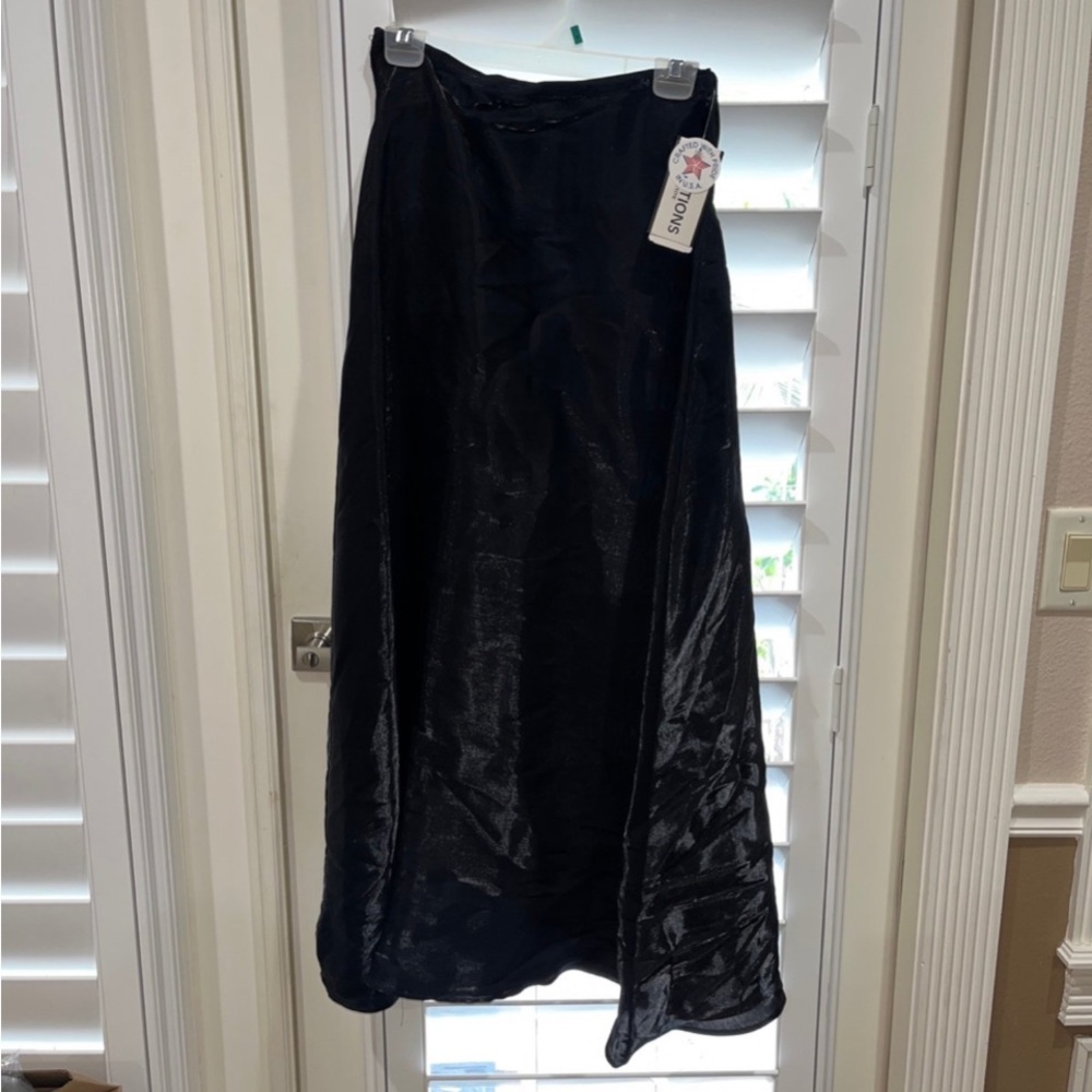 NWT notations petite black skirt